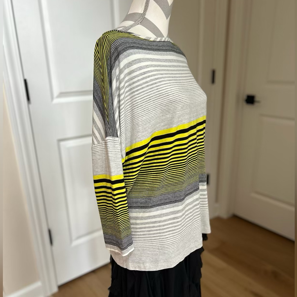 "Yellow Label" St. John Soca Oversized Boatneck Striped Top, Tee - Medium